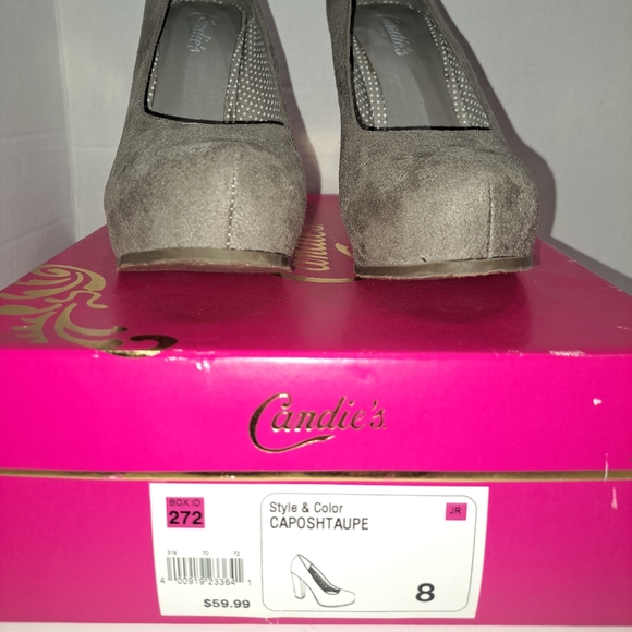 Never worn Candies gray suede chunky heels - Picture 7 of 7